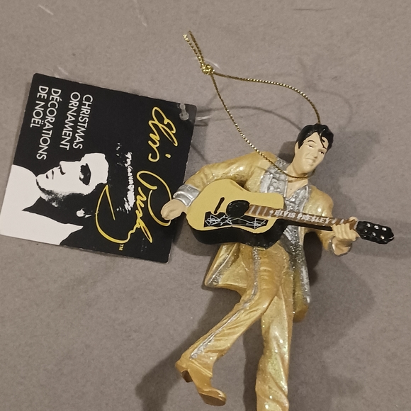 NWT!! ELVIS PRESLEY COLLECTIBLES BUNDLE (7 Items) - Picture 10 of 12